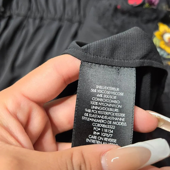 Alice & Olivia Adele Wrap Floral Lace Midi Dress - Picture 7 of 9